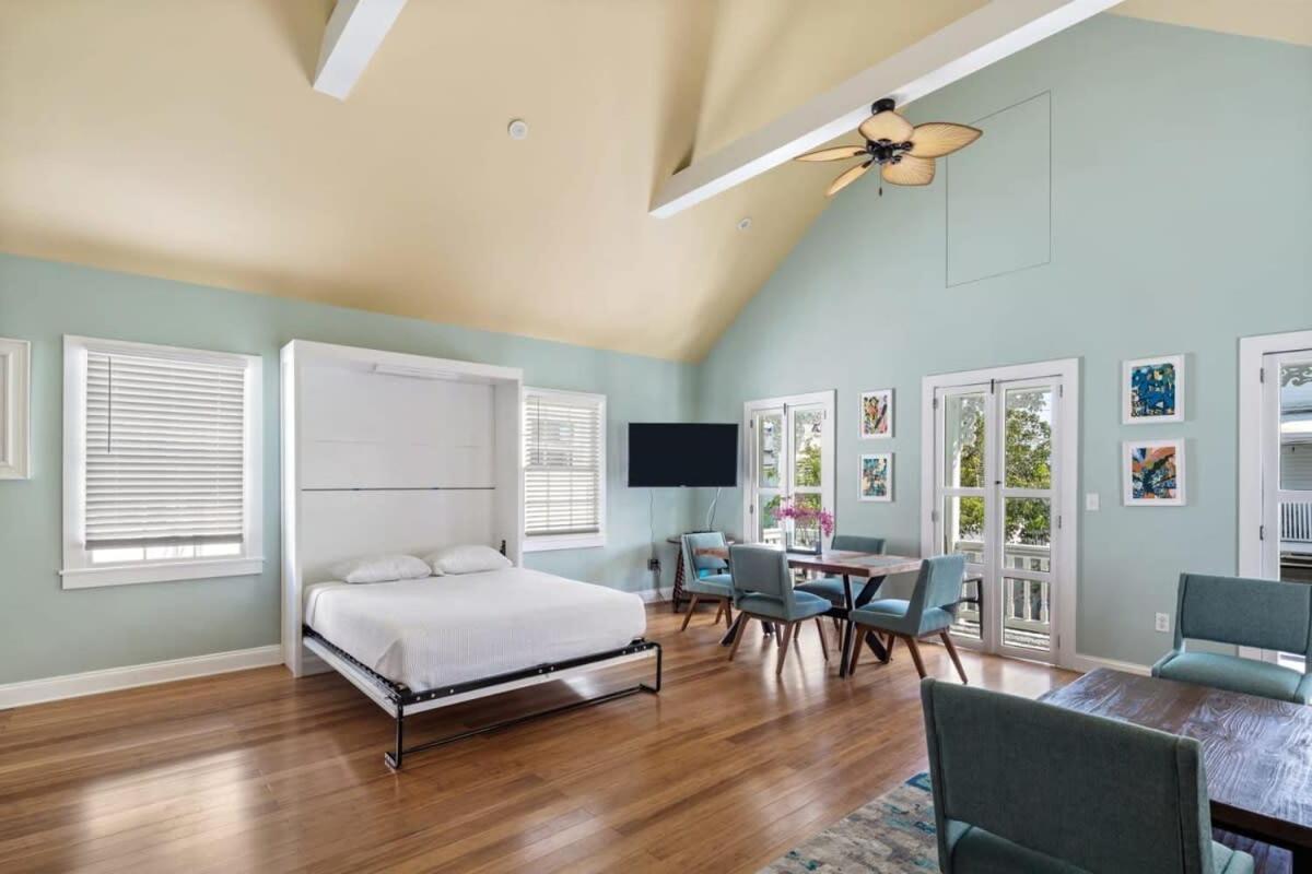 Sky Suite On Duval Key West Buitenkant foto