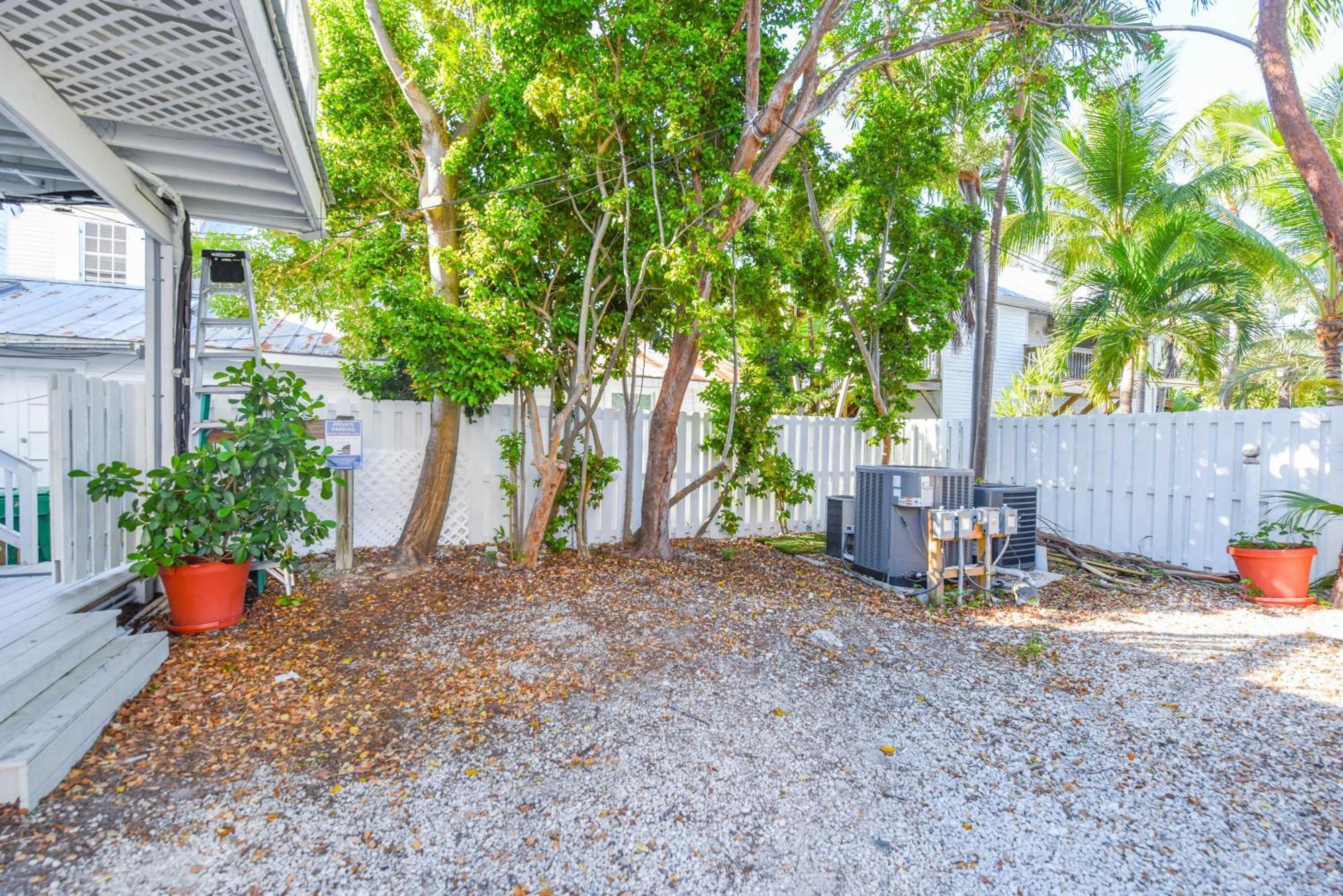 Sky Suite On Duval Key West Buitenkant foto